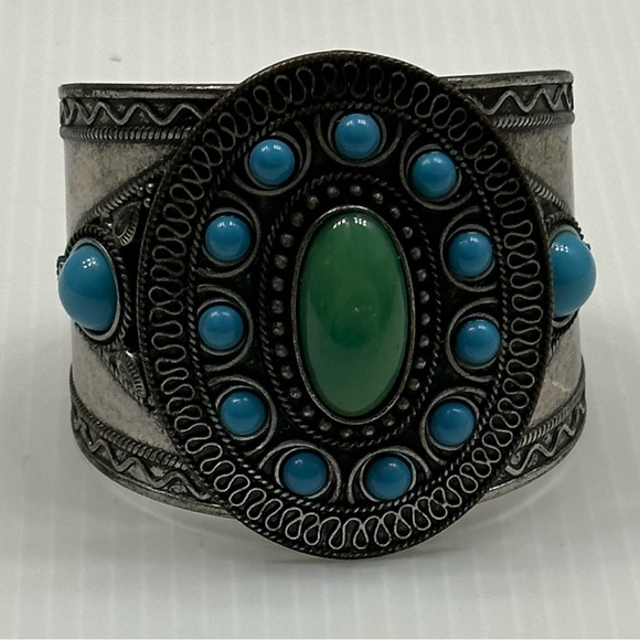 Faux Turquoise Stones Cuff Bracelet with Viking Theme - Picture 5 of 11